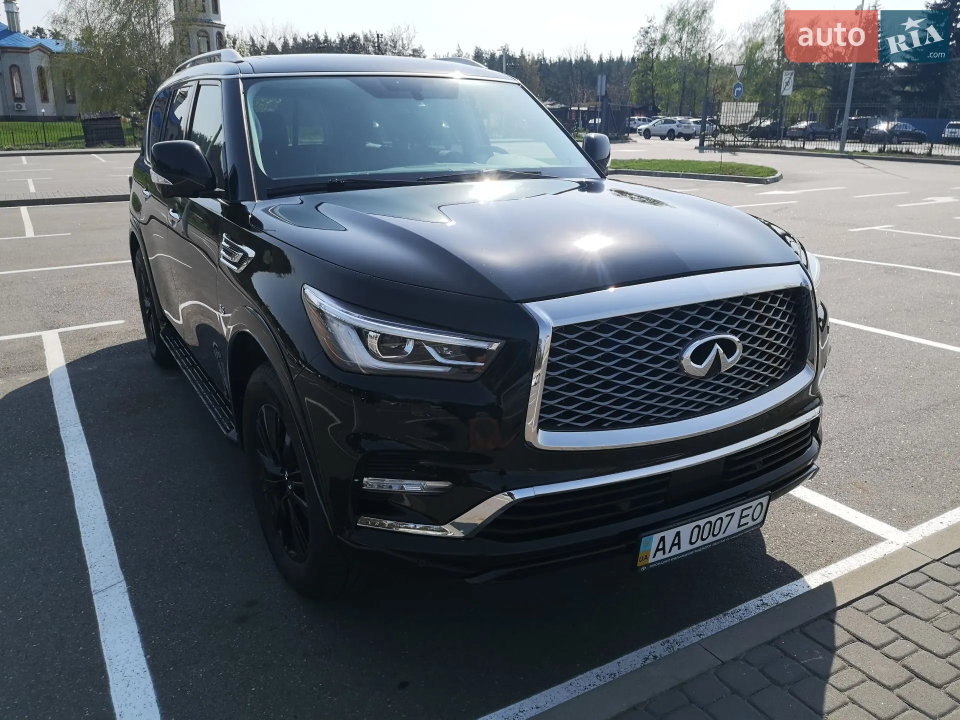 Infiniti QX80, 2017
