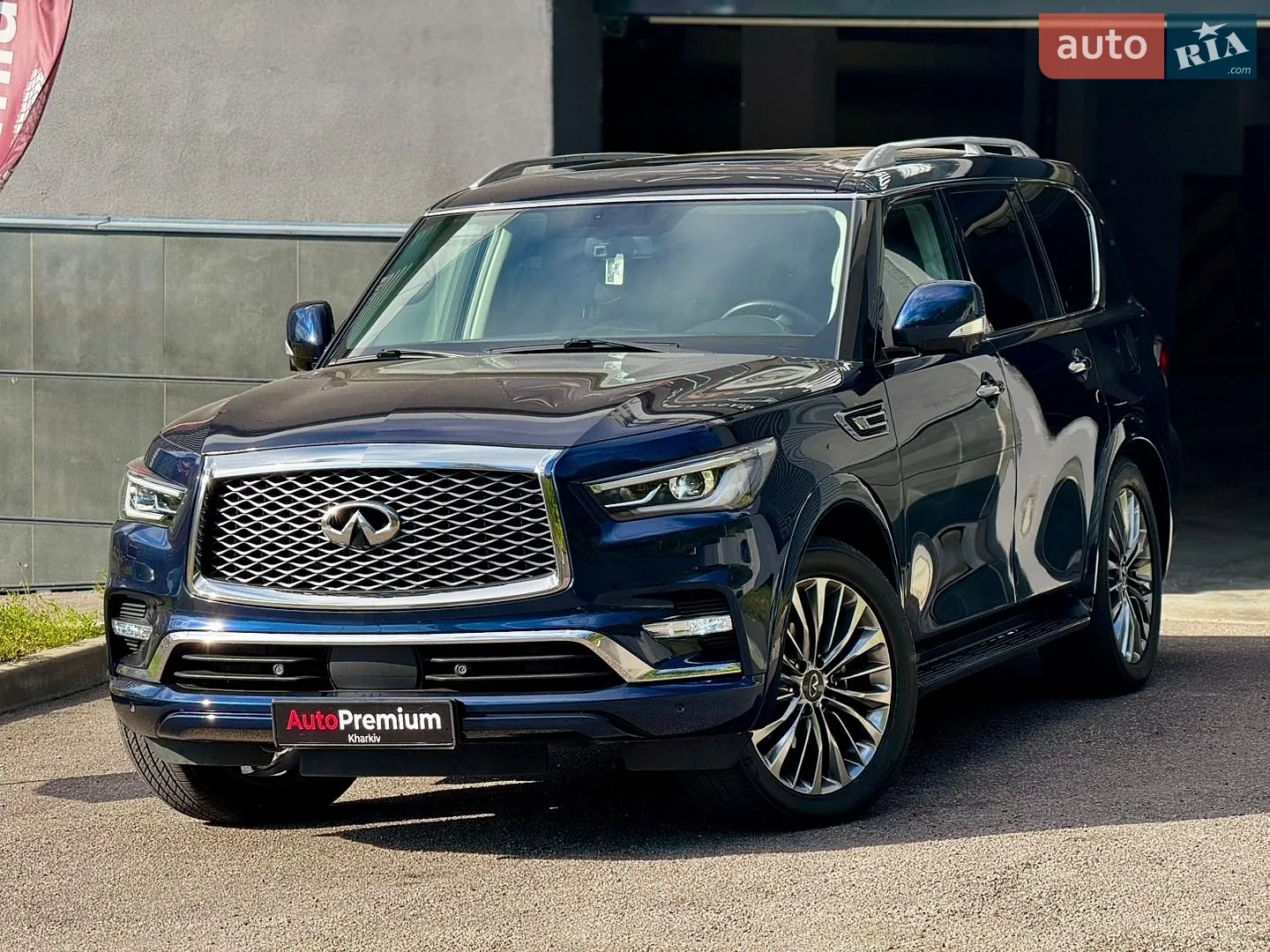 Infiniti QX80, 2021