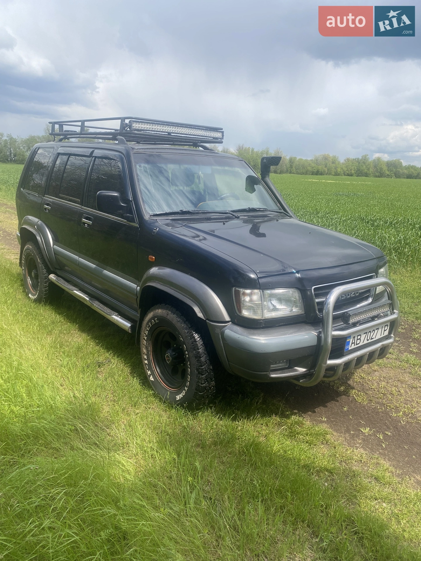 Isuzu Trooper, 1998