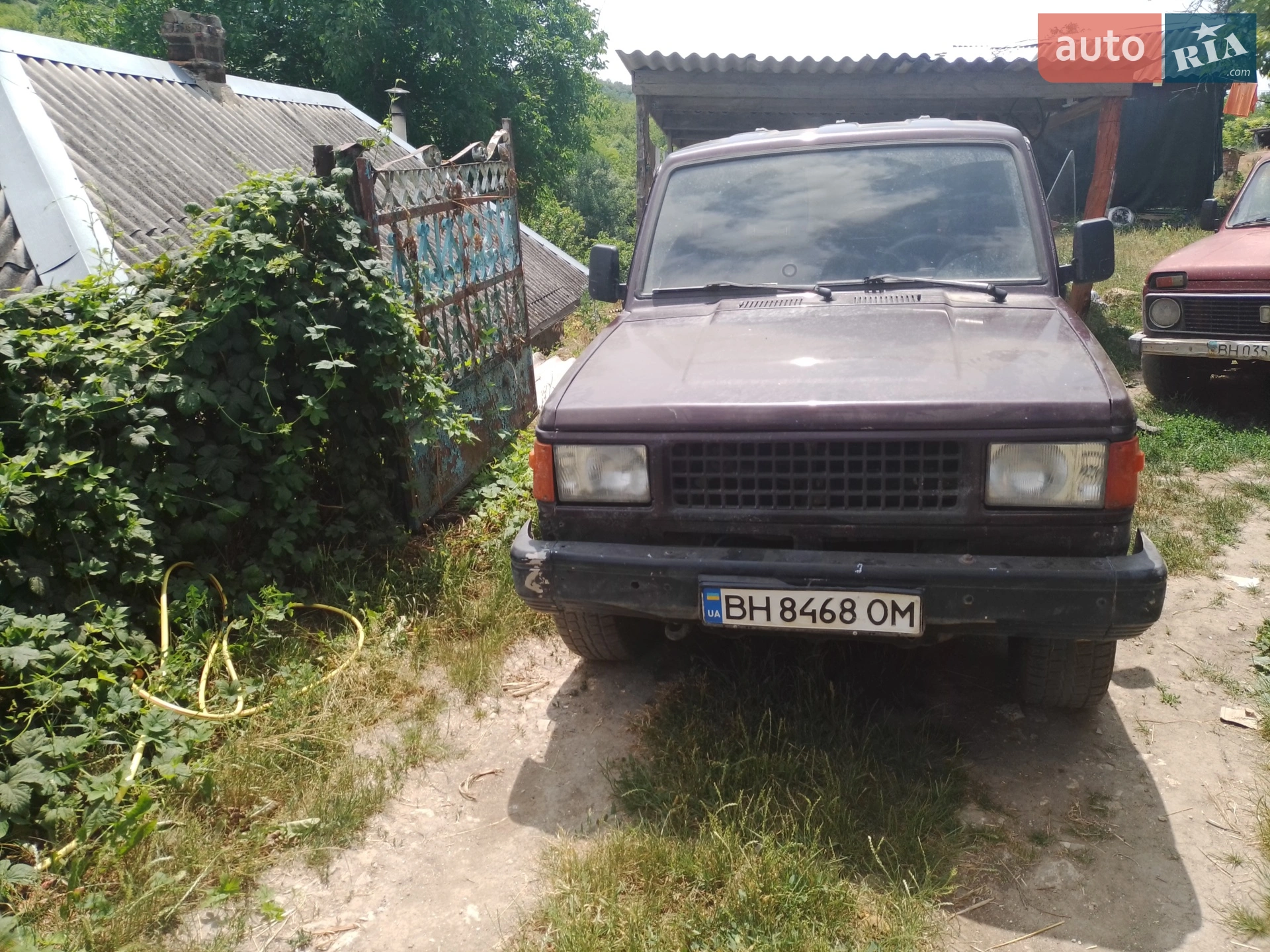 Isuzu Trooper, 1990