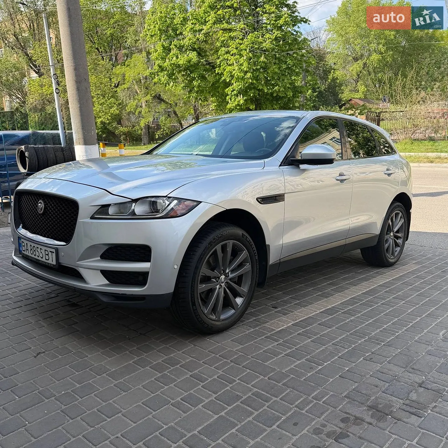 Jaguar F-Pace, 2016