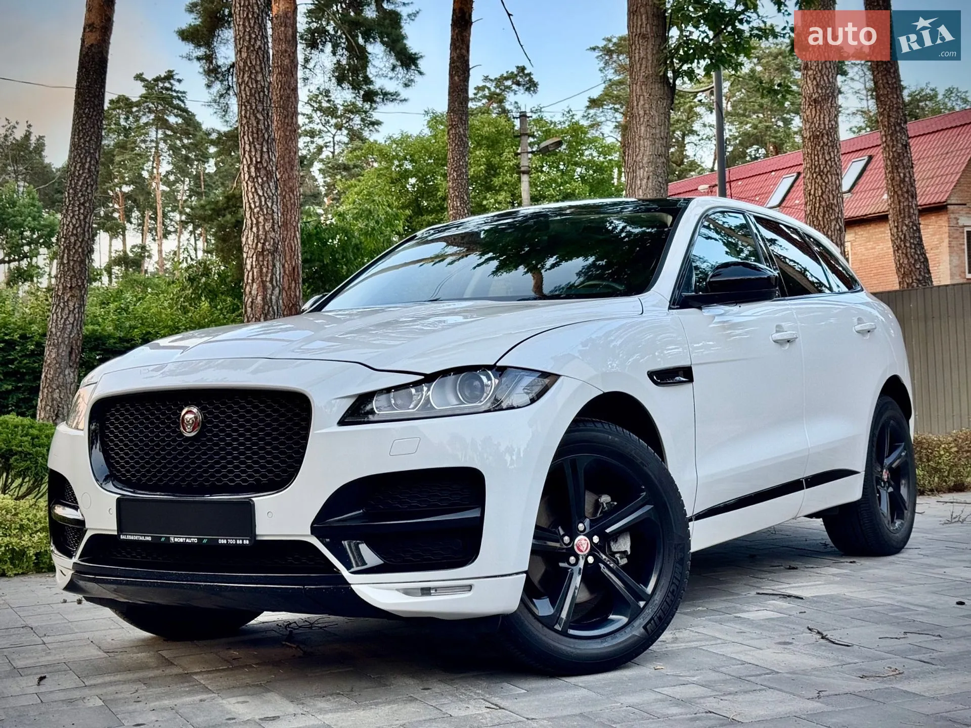 Jaguar F-Pace, 2019