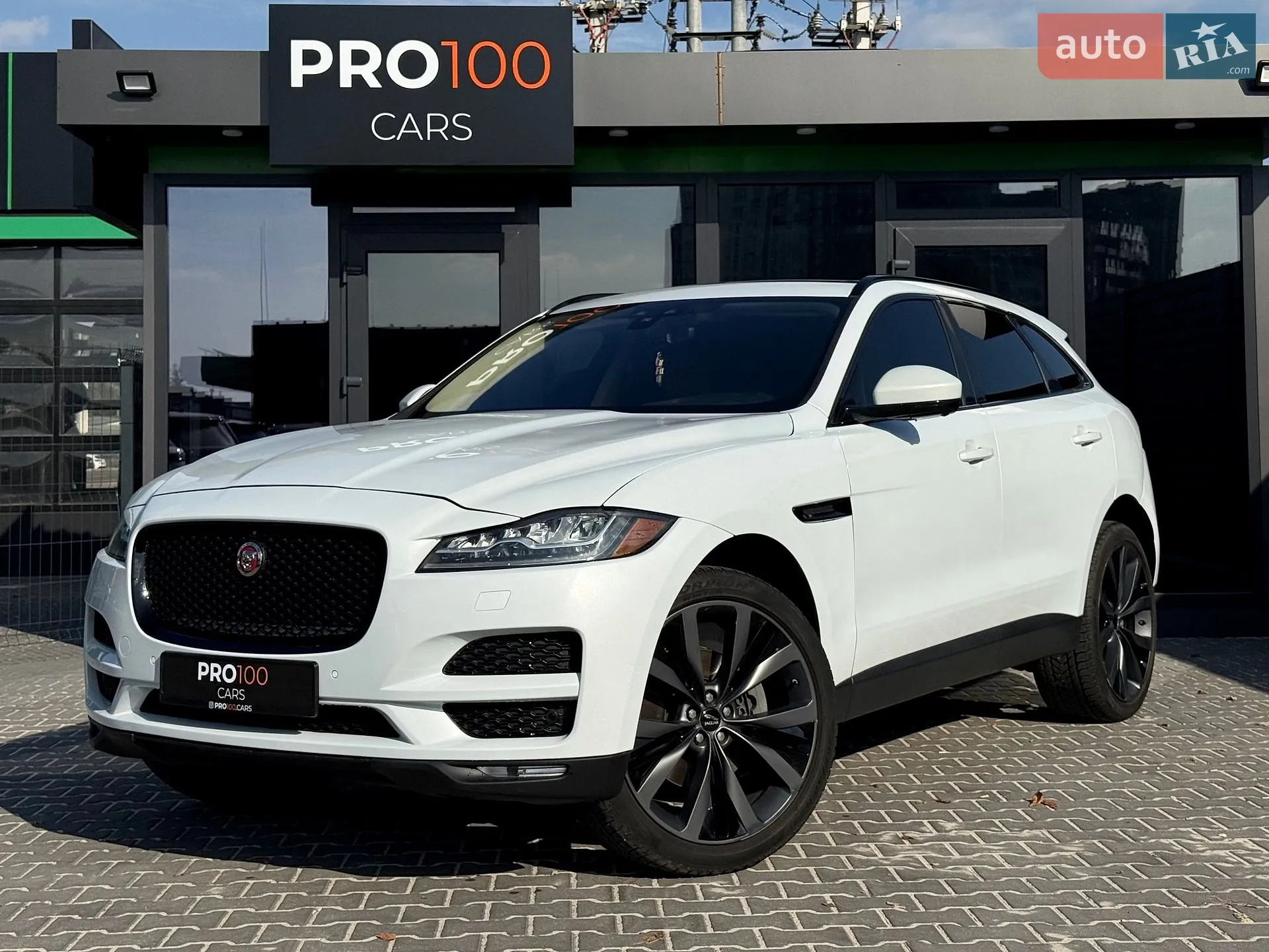 Jaguar F-Pace, 2018