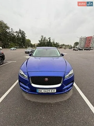 Jaguar F-Pace, 2020