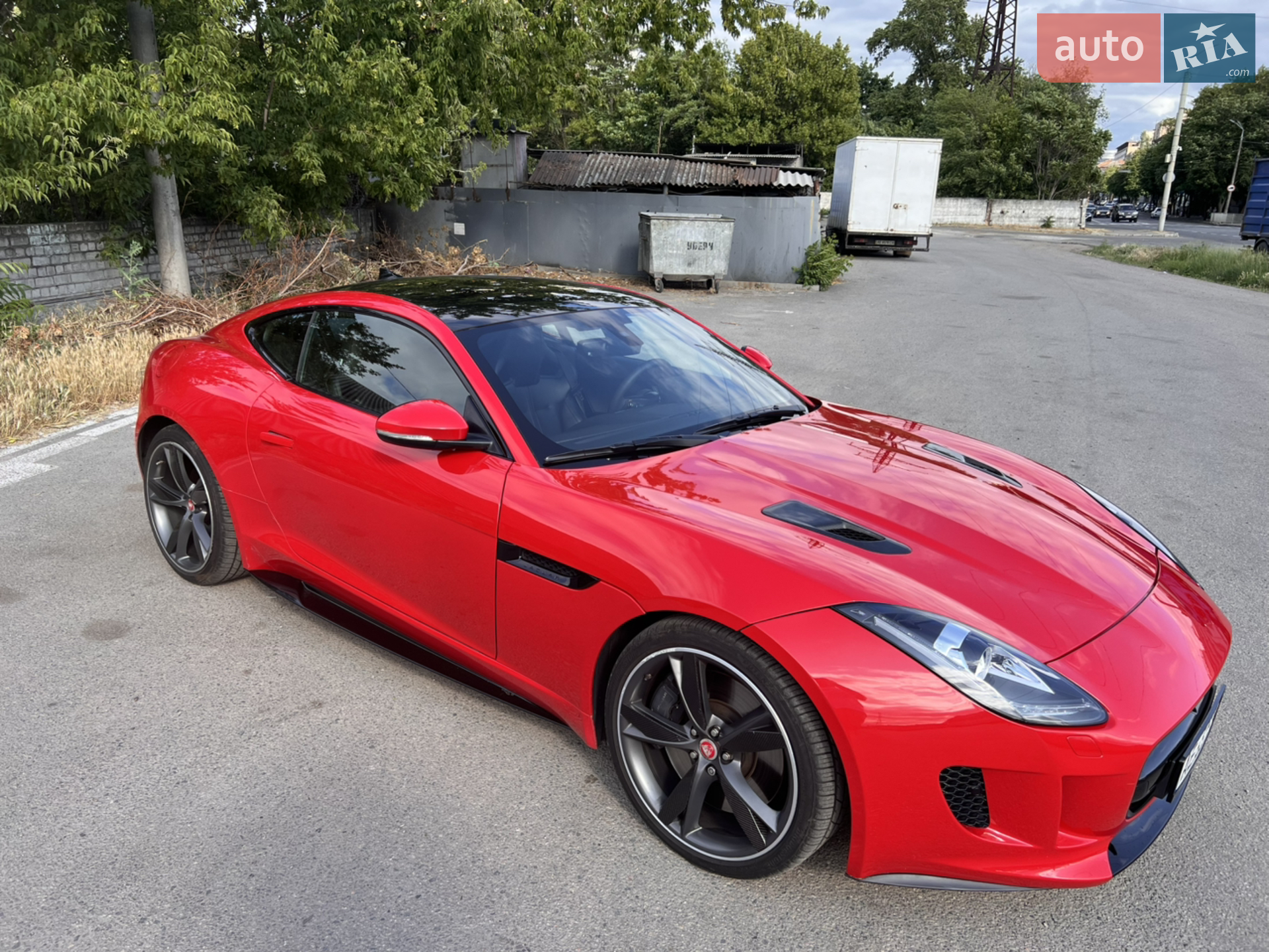 Jaguar F-Type, 2015