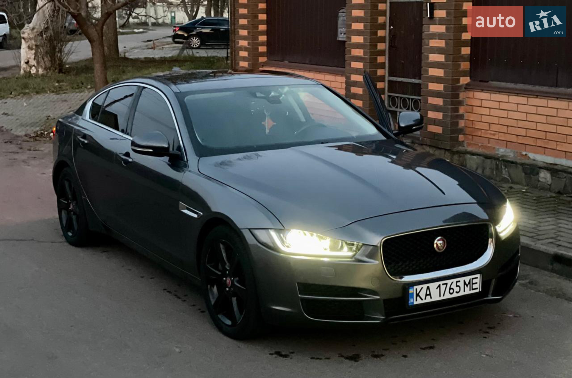 Jaguar XE, 2019