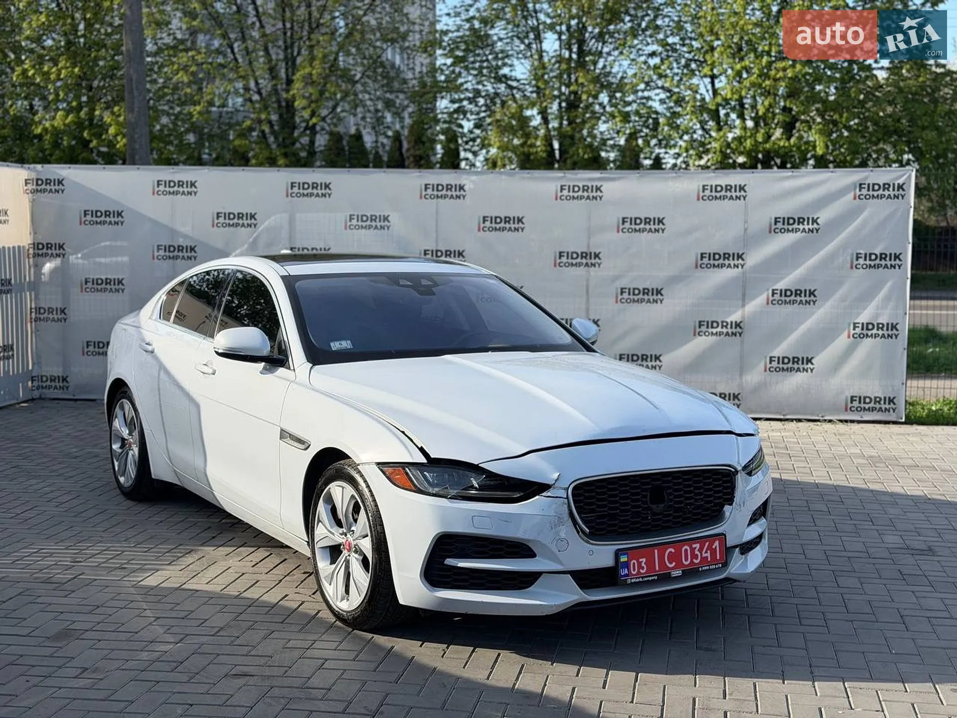 Jaguar XE, 2019