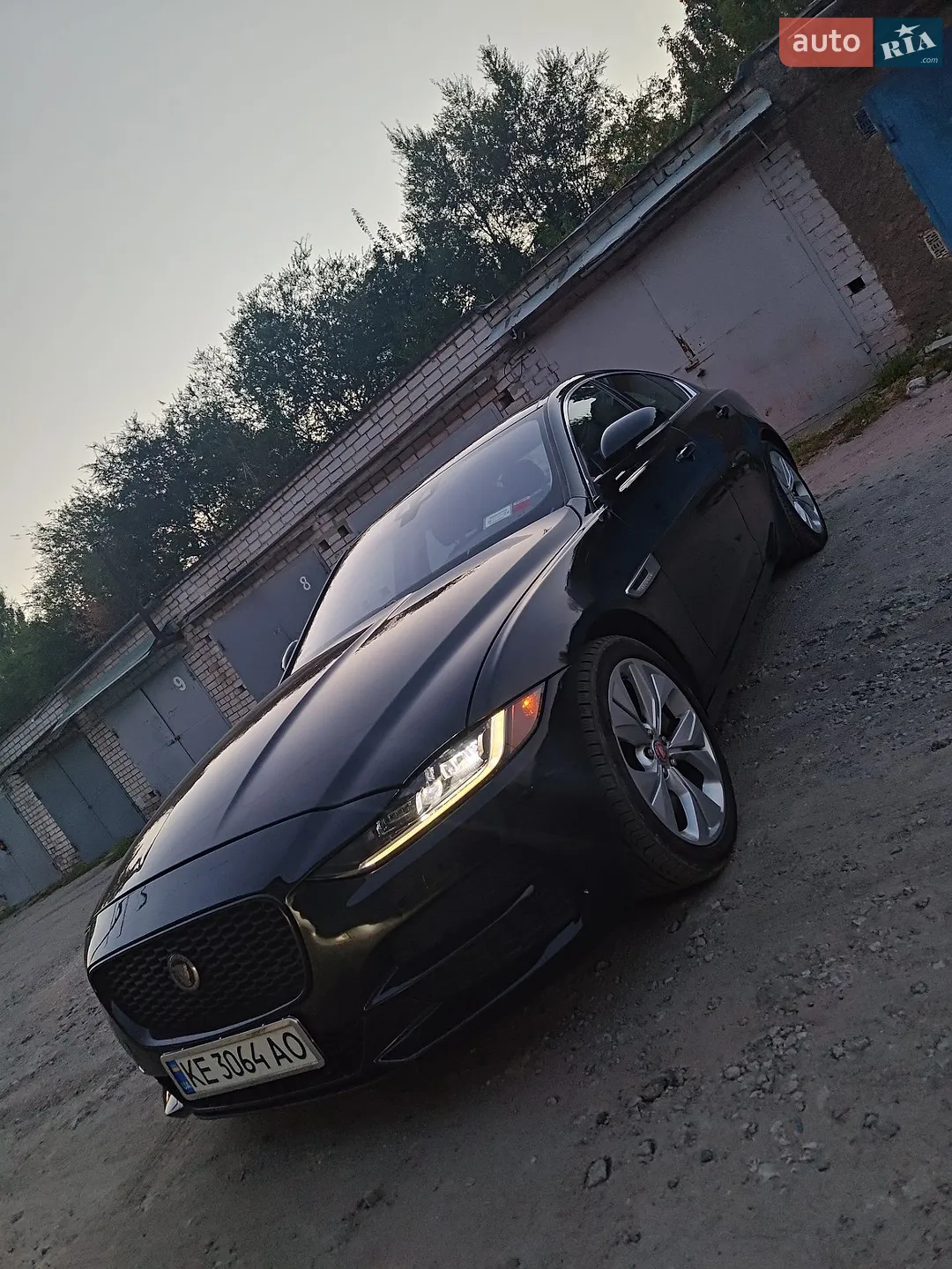 Jaguar XE, 2020