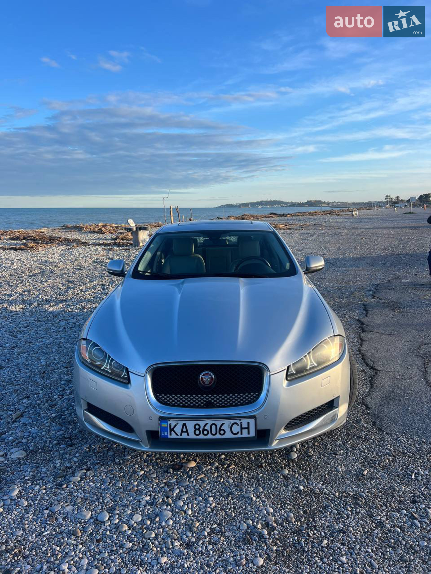 Jaguar XF, 2015