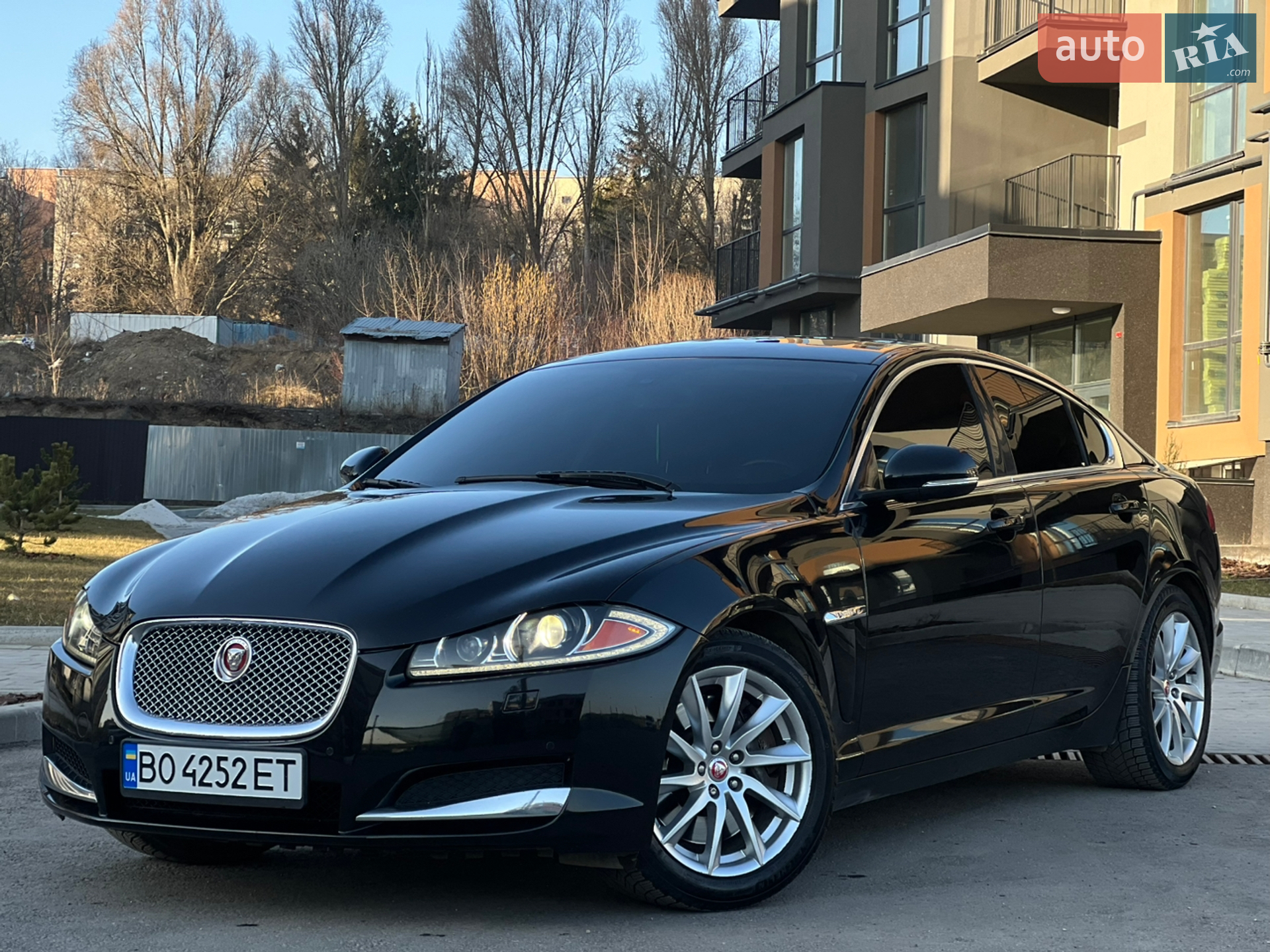 Jaguar XF, 2014