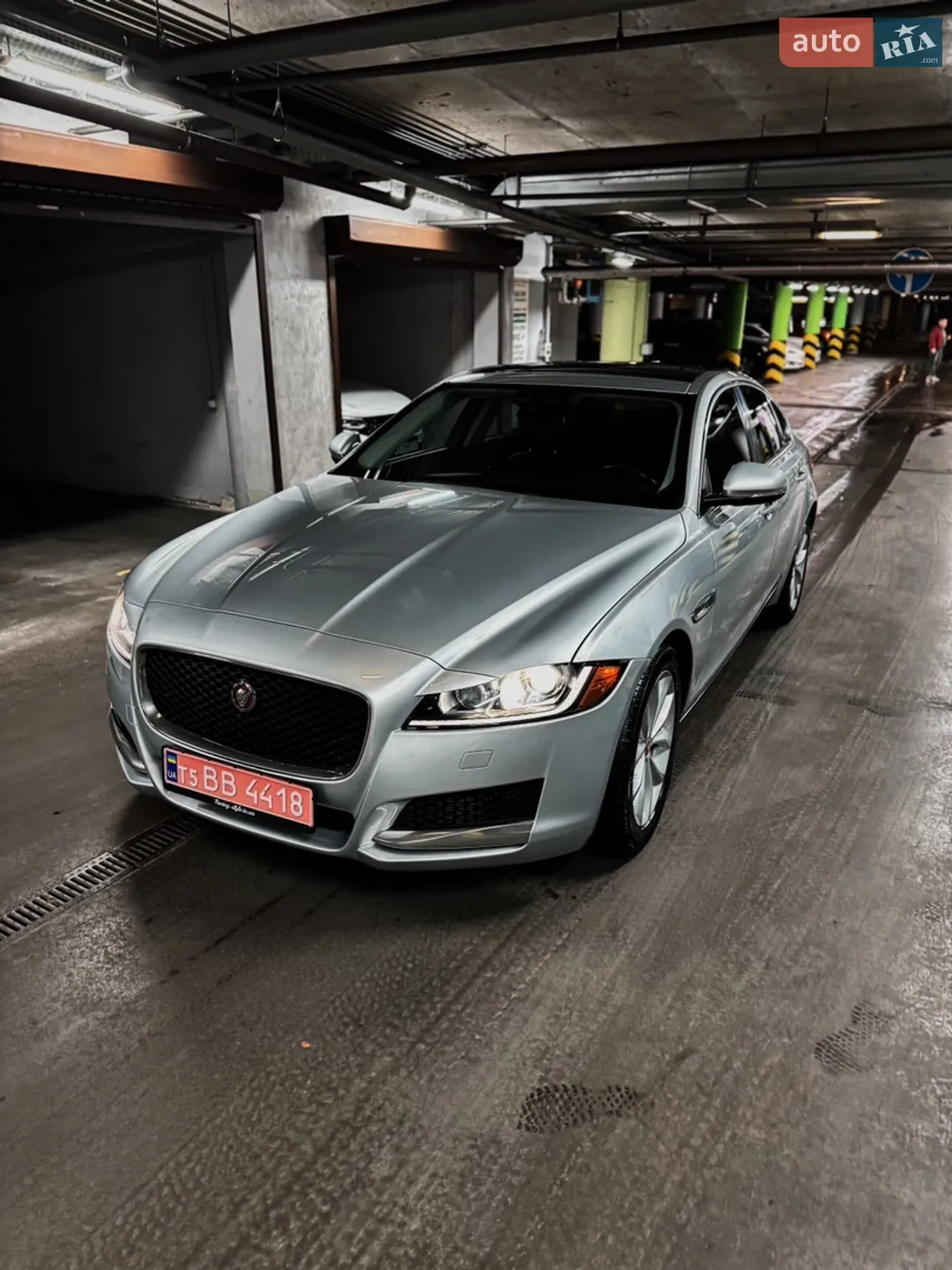 Jaguar XF, 2017