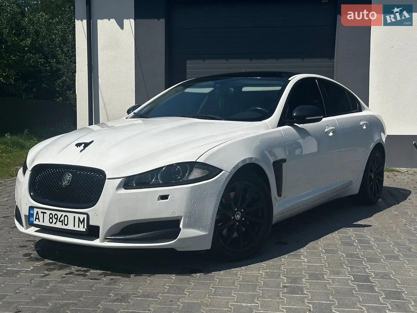 Jaguar XF, 2013