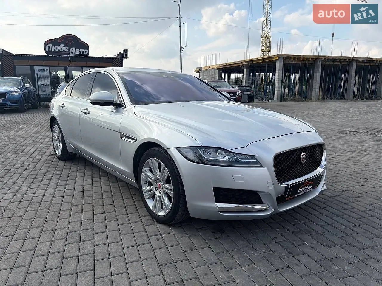Jaguar XF, 2016