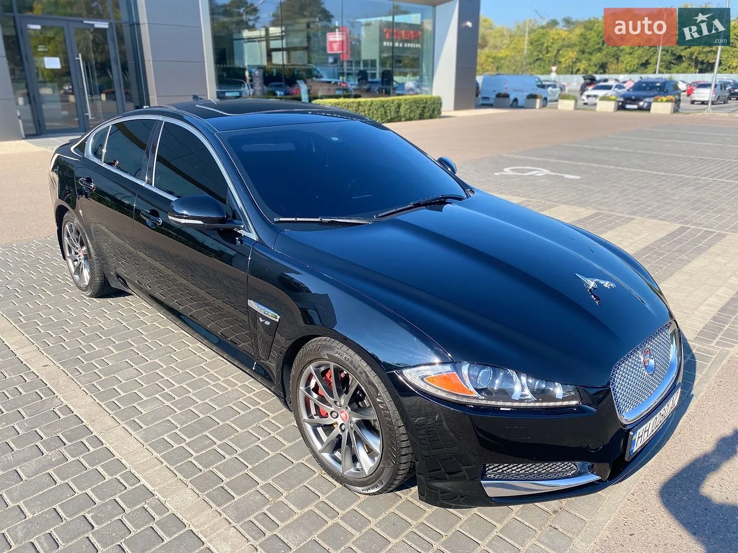 Jaguar XF, 2013