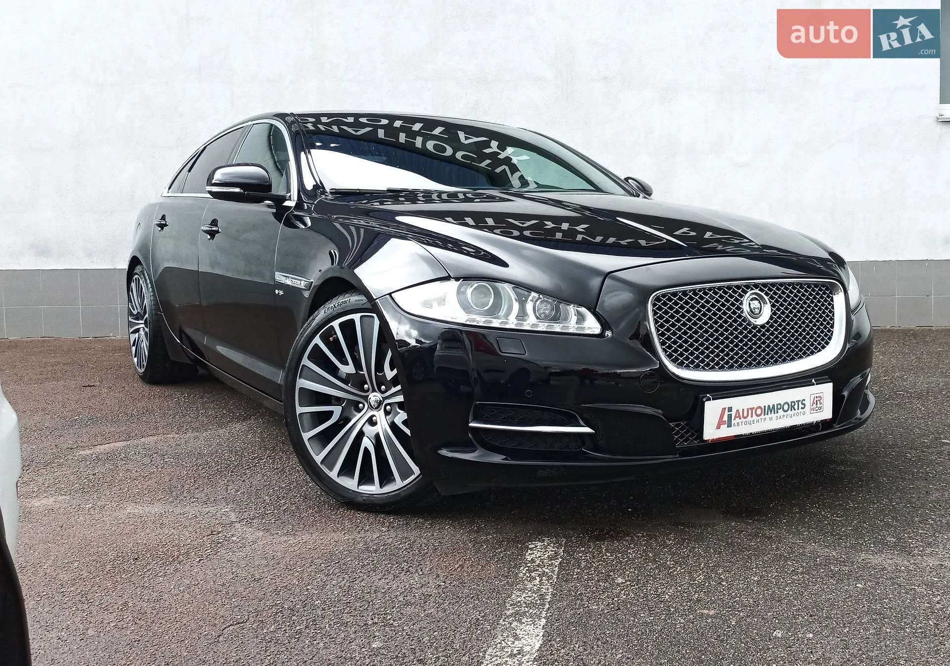 Jaguar XJ, 2013