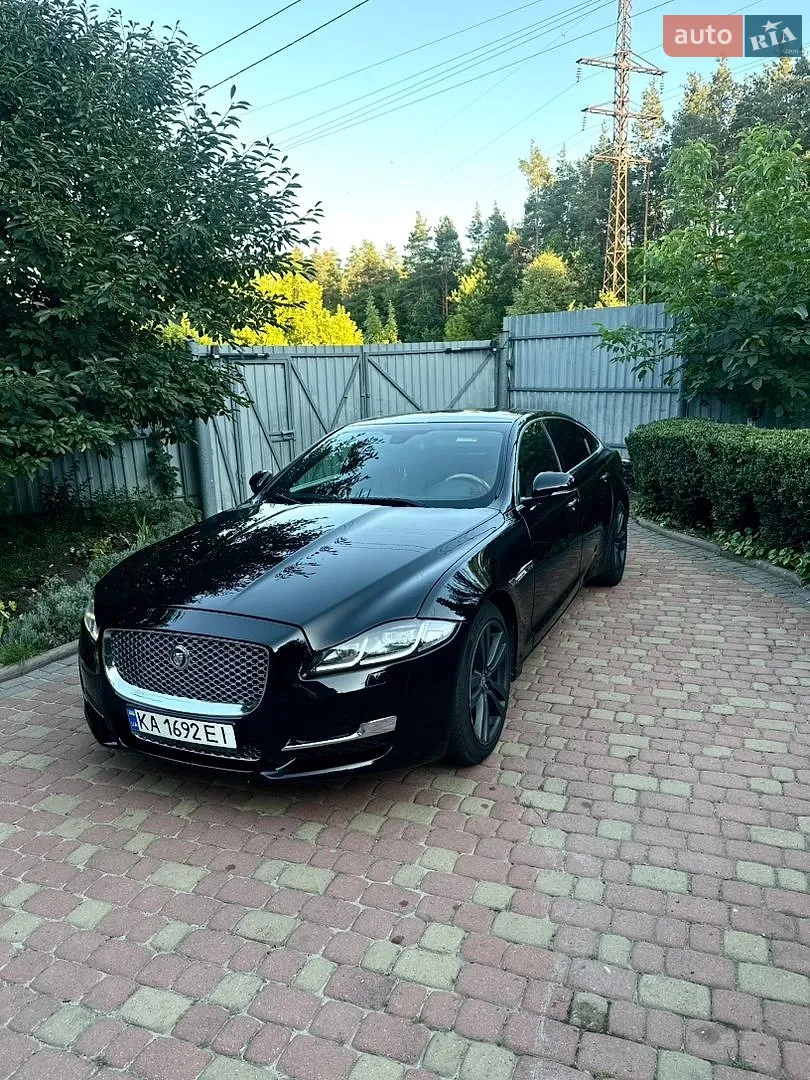 Jaguar XJ, 2012