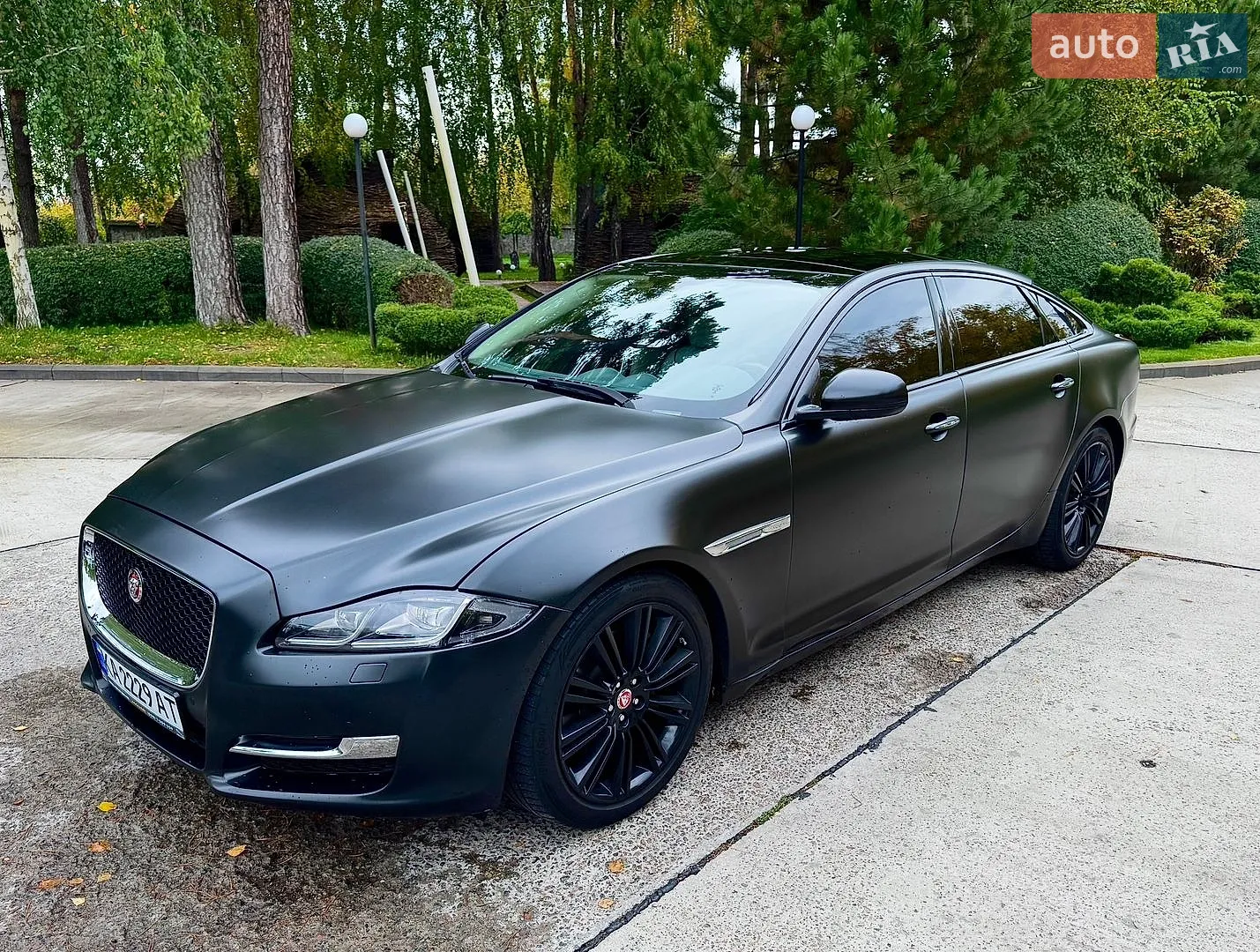 Jaguar XJ, 2015