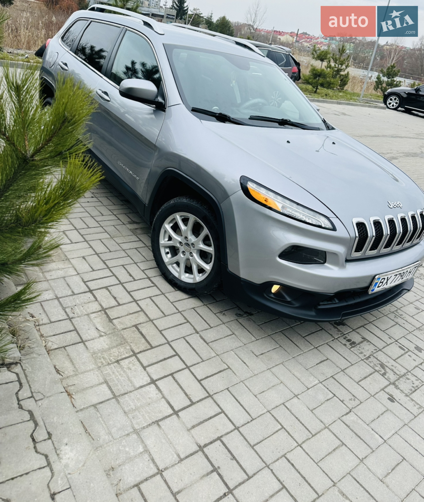 Jeep Cherokee, 2016