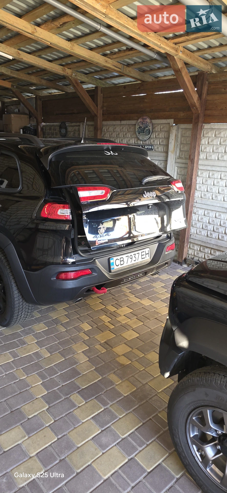 Jeep Cherokee, 2016