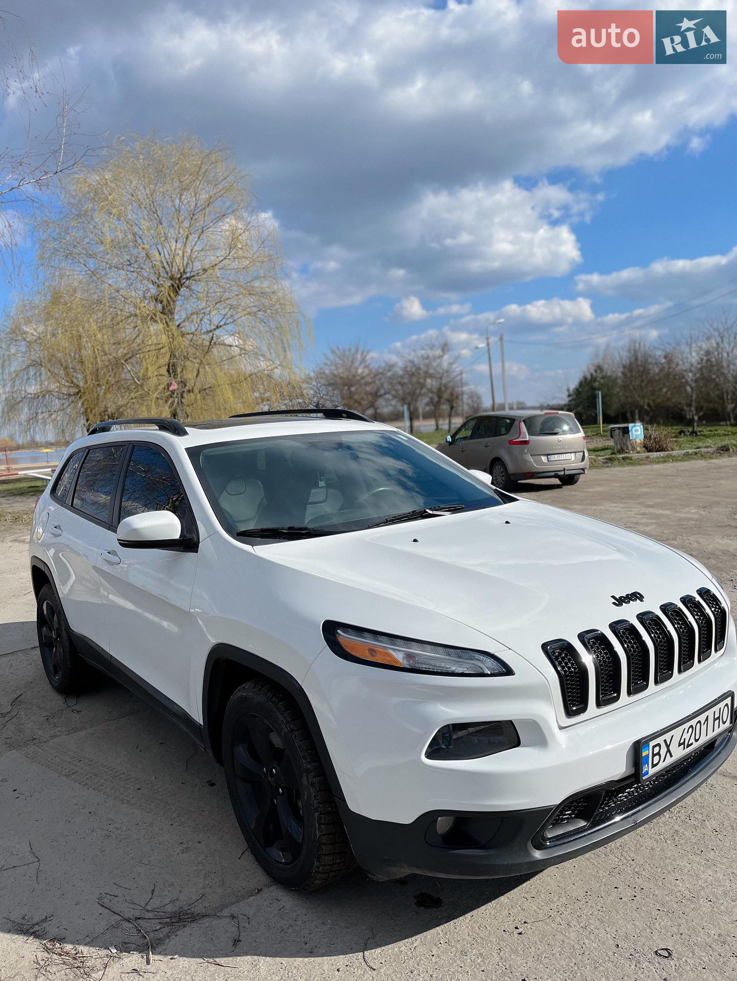 Jeep Cherokee, 2016