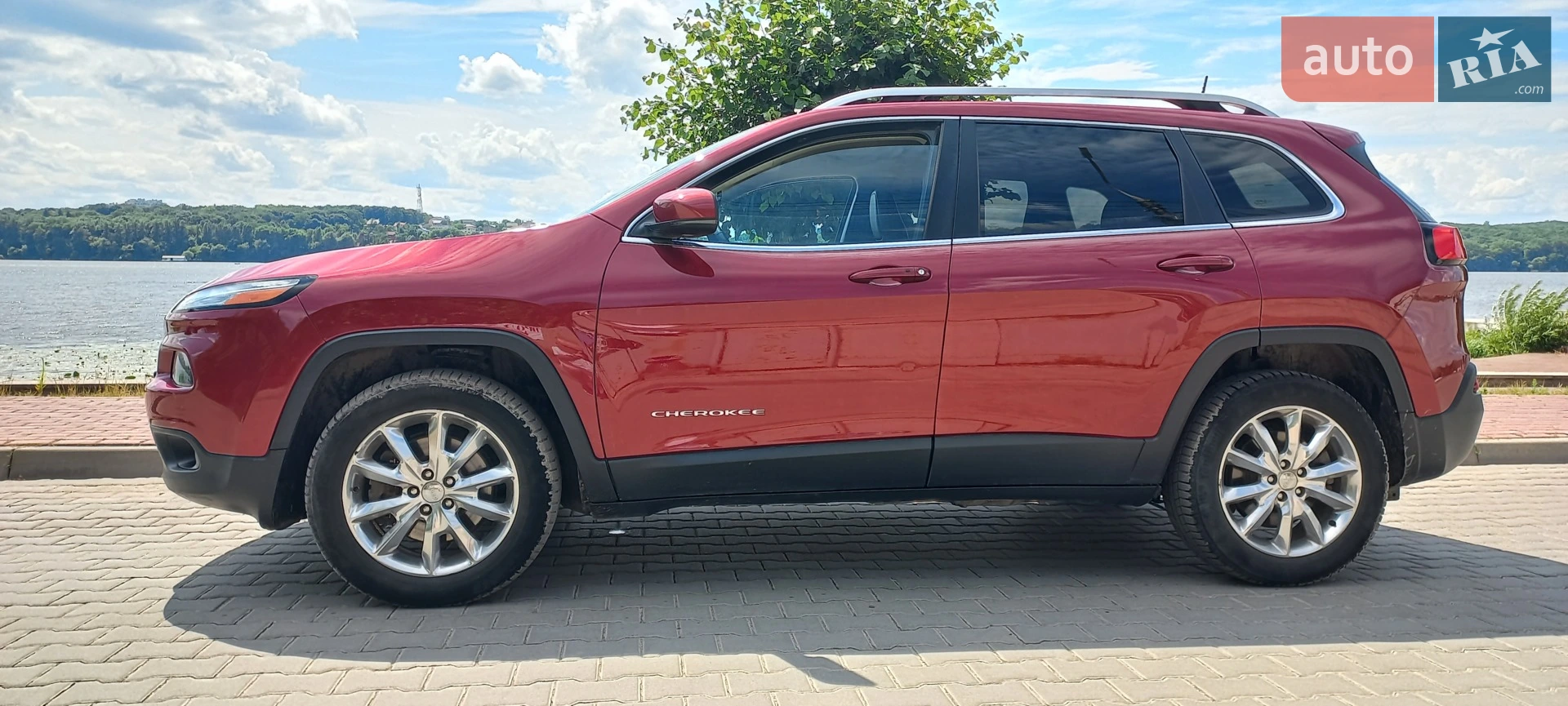 Jeep Cherokee, 2016