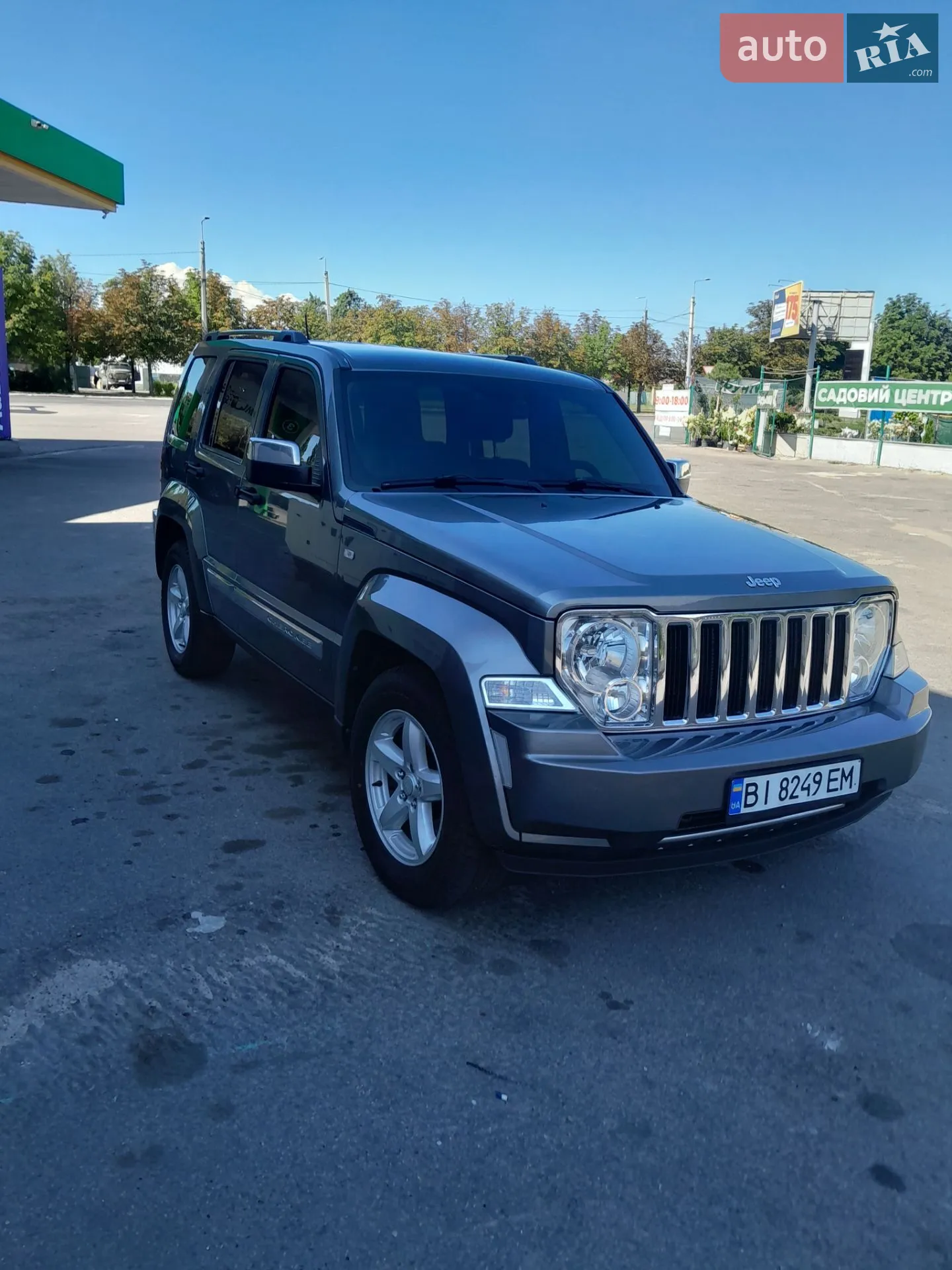Jeep Cherokee, 2011