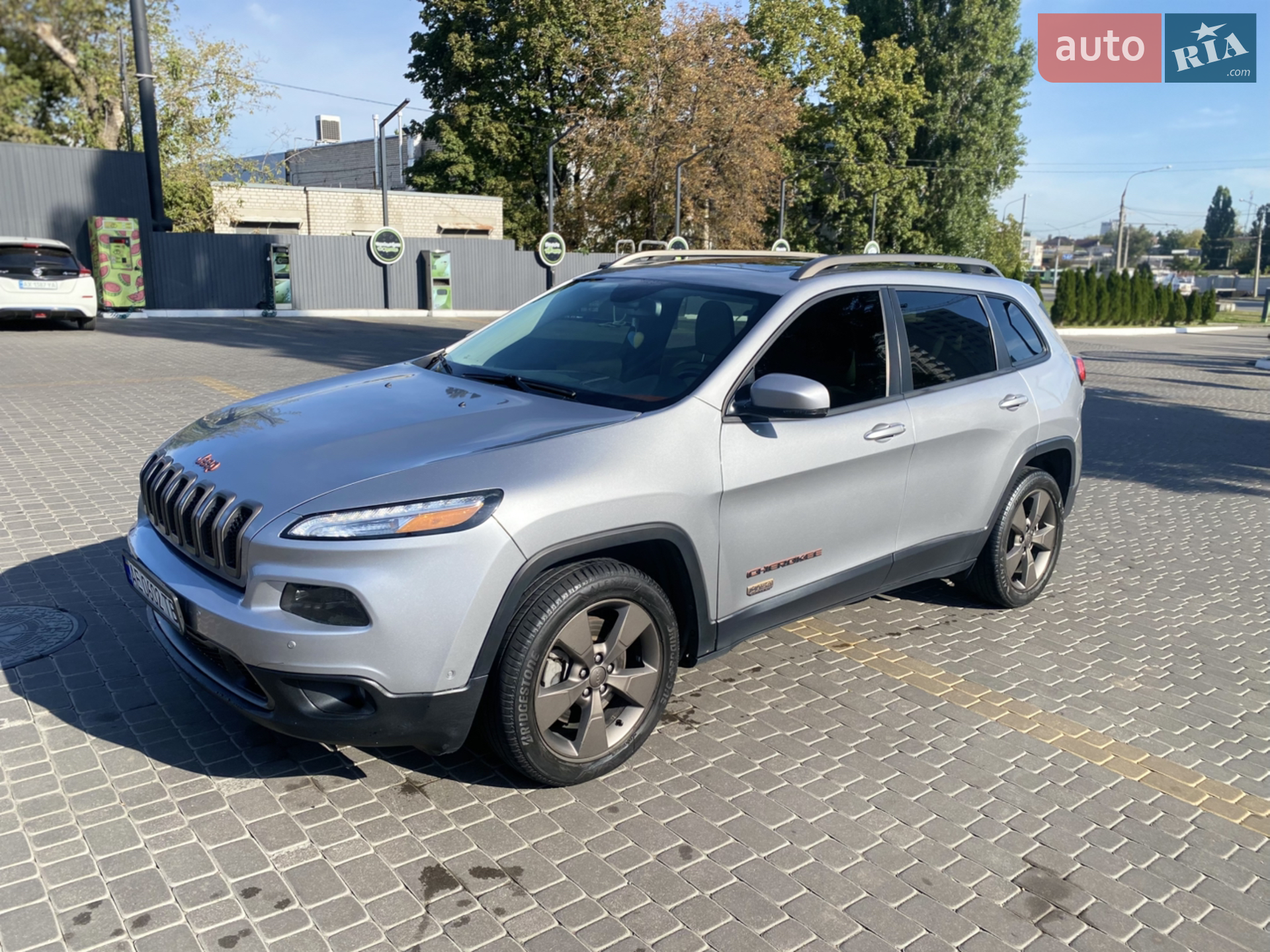 Jeep Cherokee, 2016