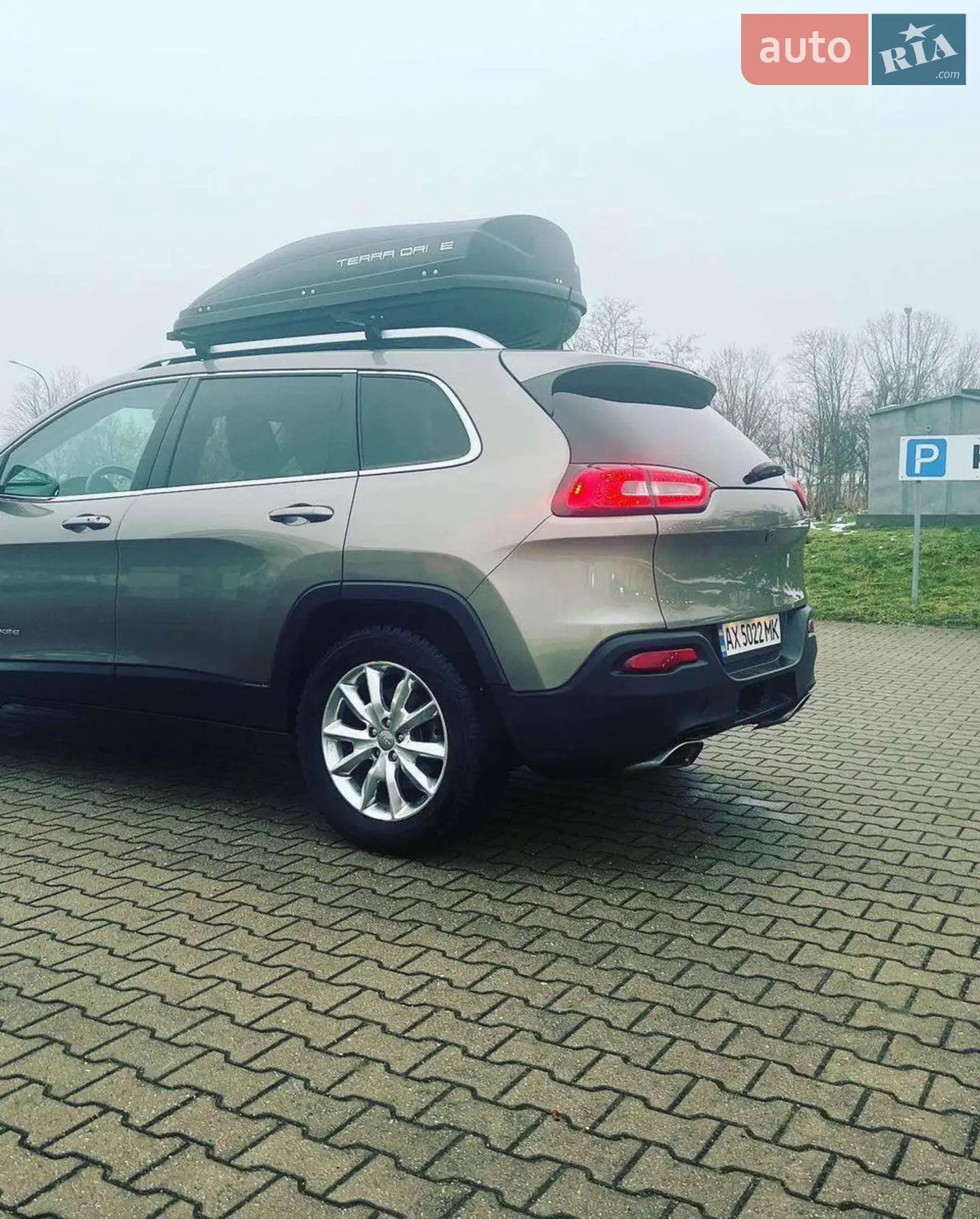 Jeep Cherokee, 2016