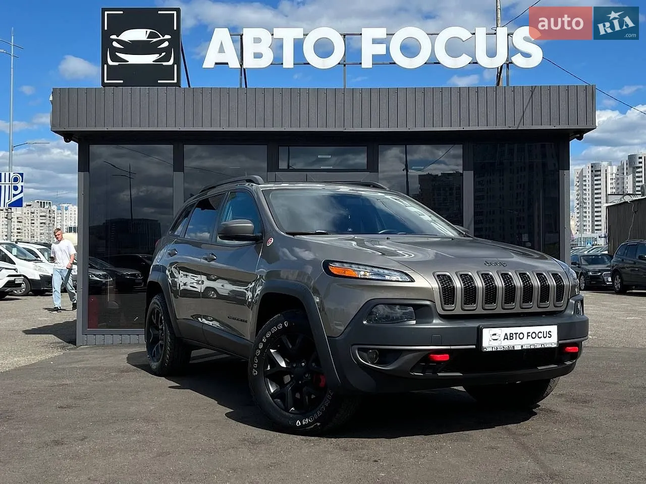 Jeep Cherokee, 2016