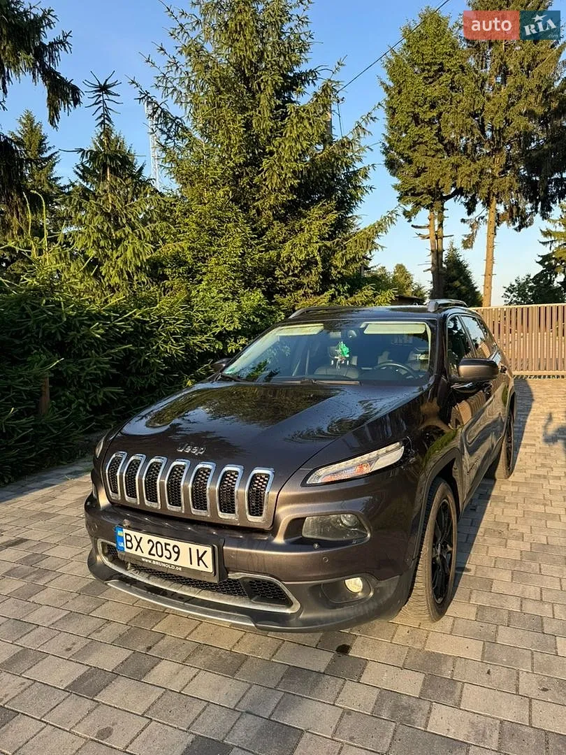 Jeep Cherokee, 2016