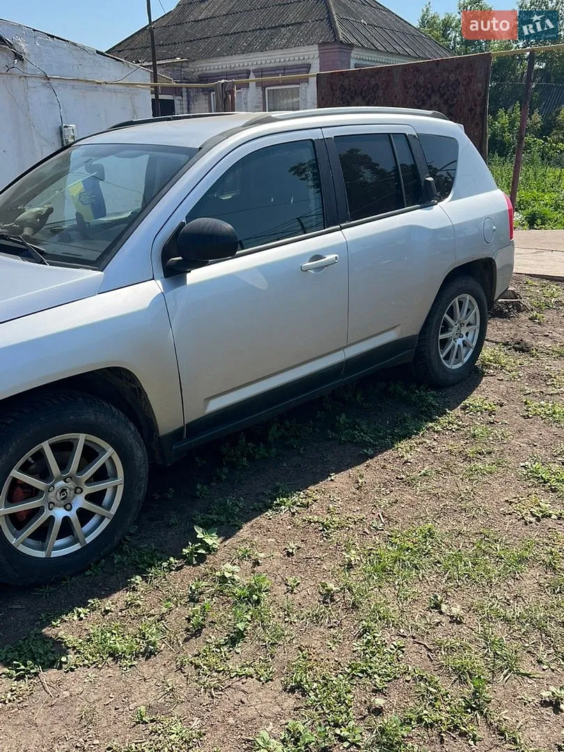 Jeep Compass 2011 — 1