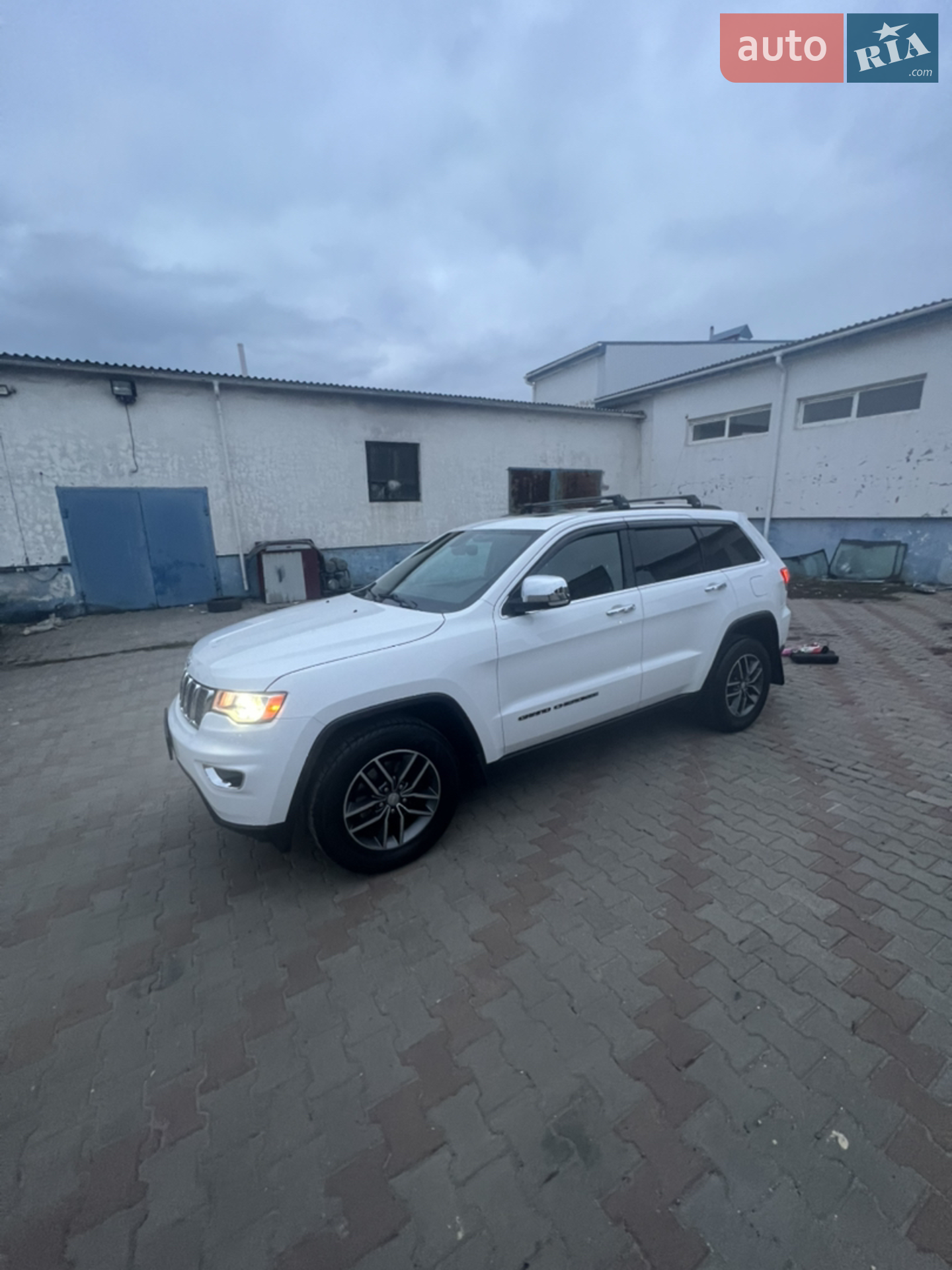 Jeep Grand Cherokee, 2017