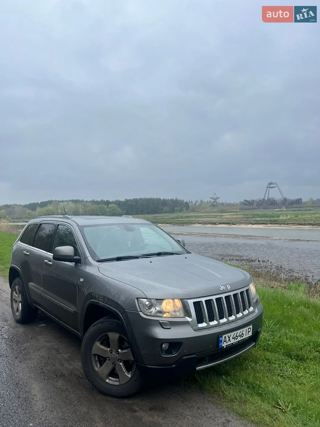 Jeep Grand Cherokee, 2011