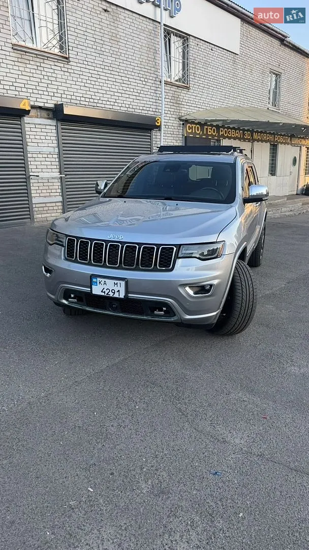 Jeep Grand Cherokee, 2017