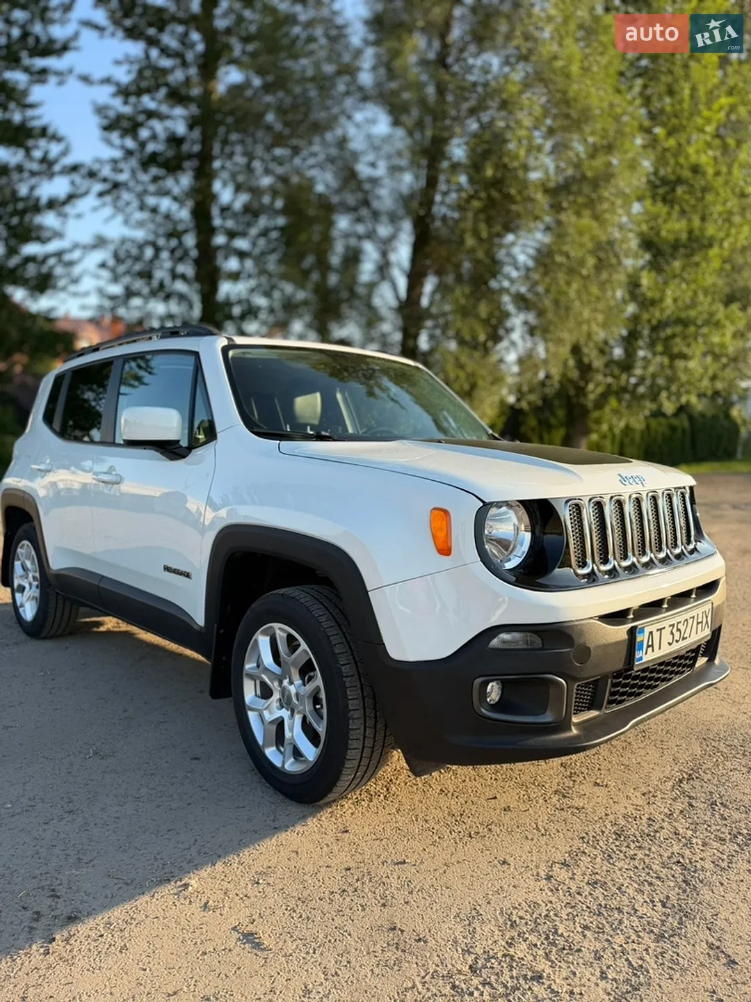 Jeep Renegade, 2015