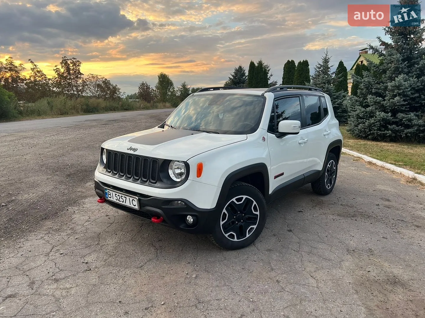 Jeep Renegade, 2015