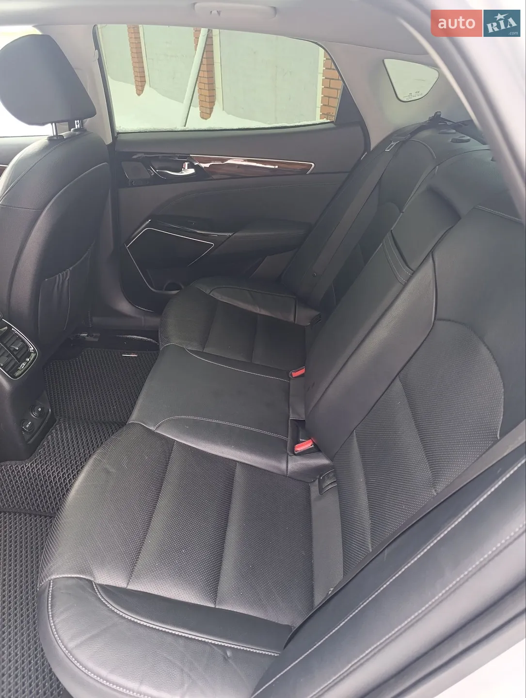 Kia Cadenza, 2016