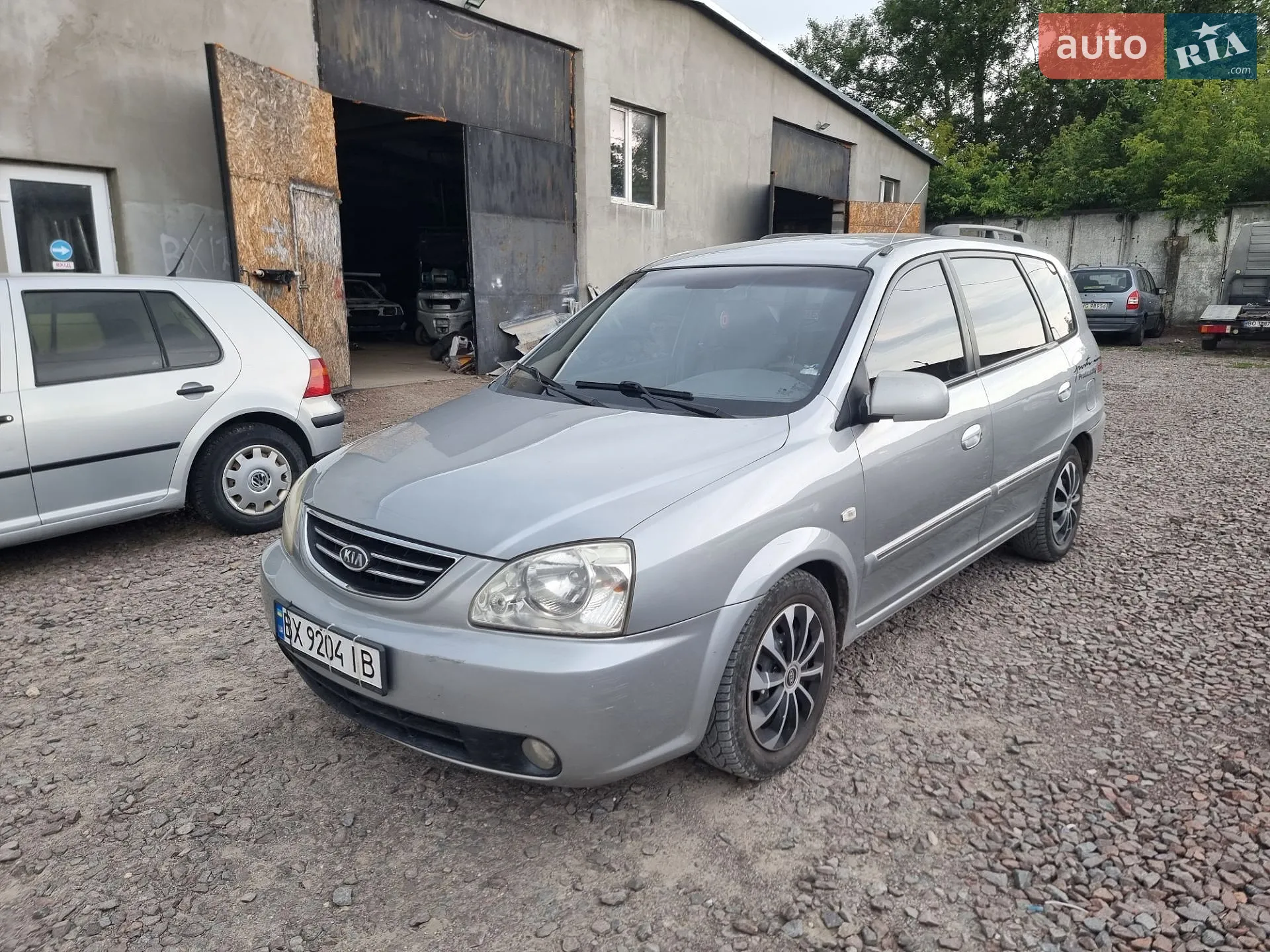 Kia Carens, 2004