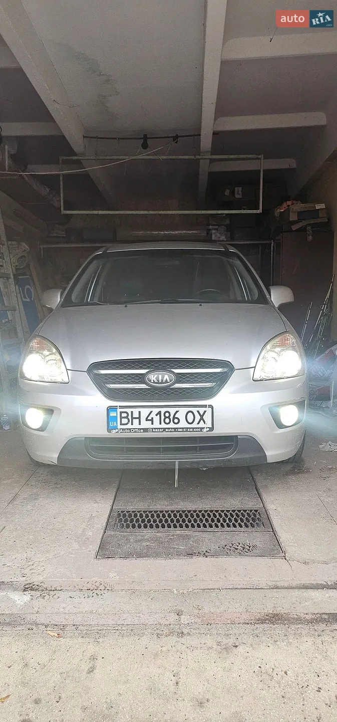 Kia Carens, 2008