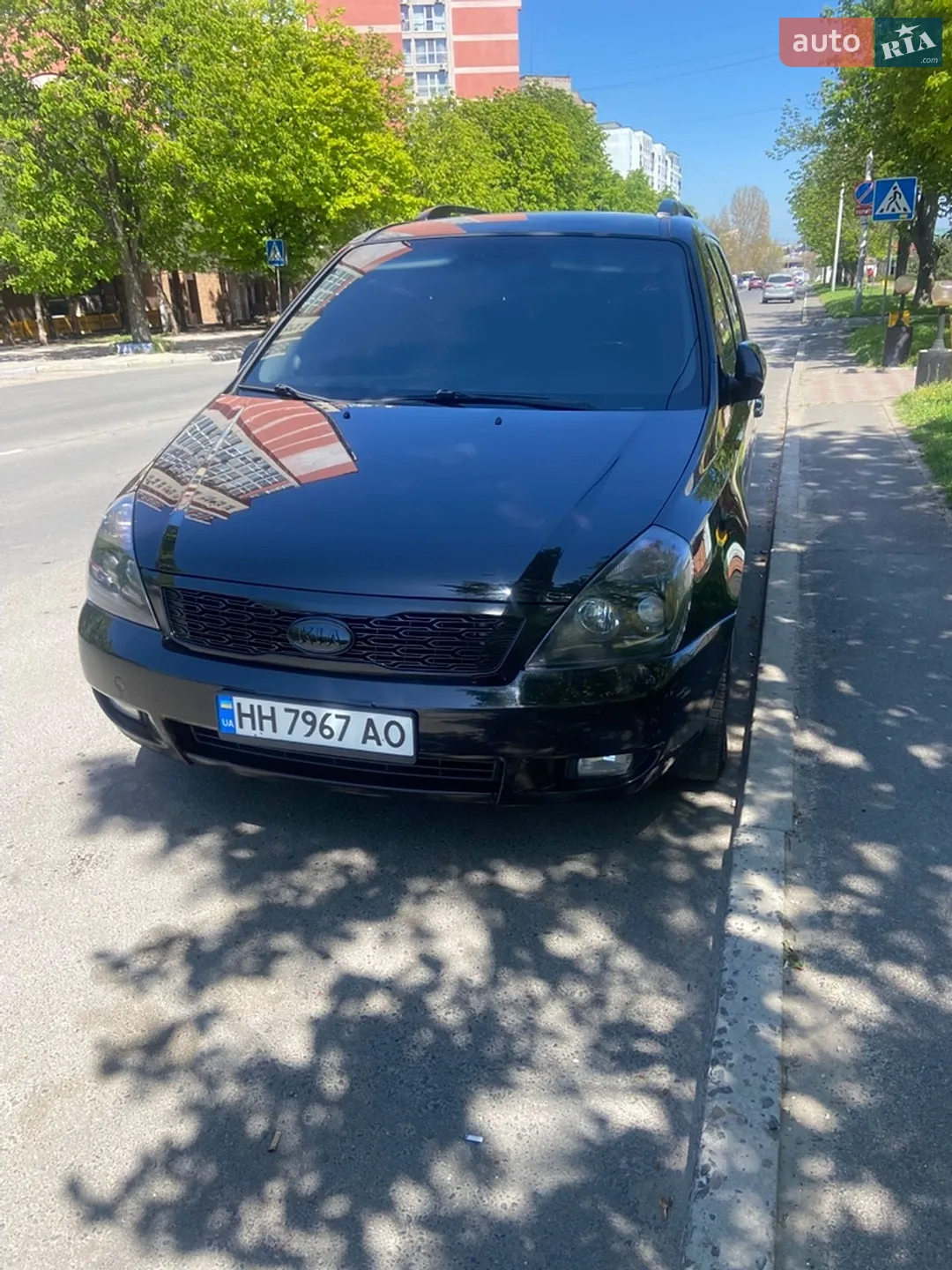 Kia Carnival, 2011