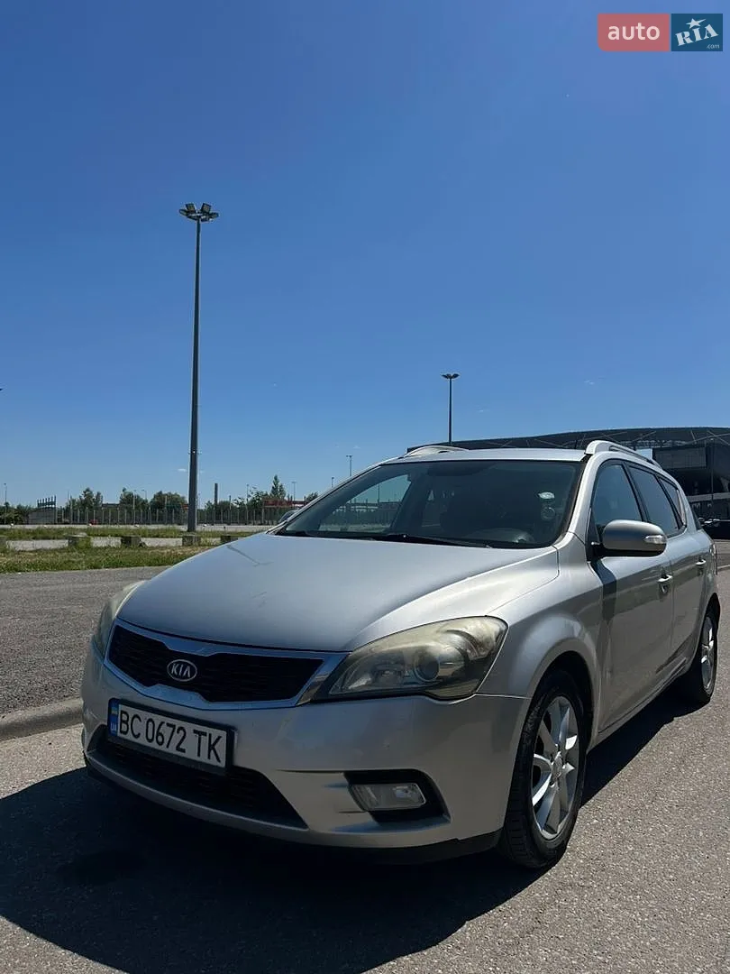 Kia Ceed, 2011