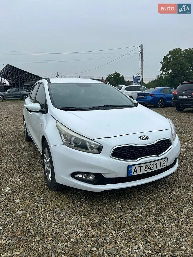 Kia Ceed, 2013