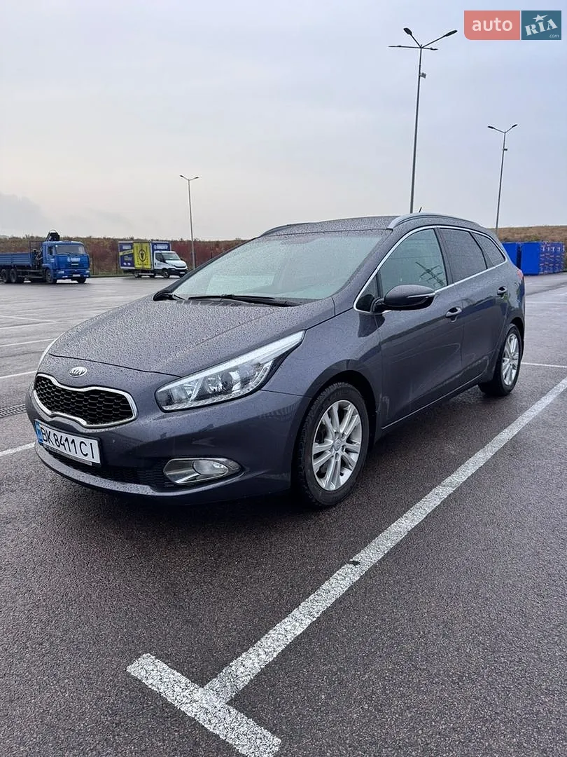 Kia Ceed, 2013