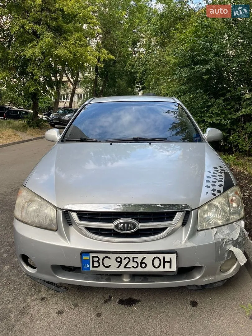 Kia Cerato 2006 — 1