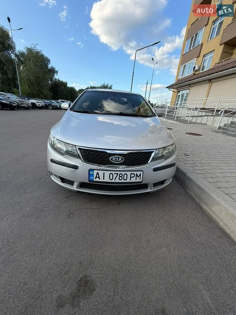 Kia Cerato, 2011