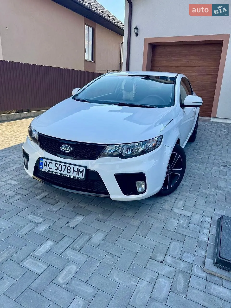 Kia Cerato, 2011