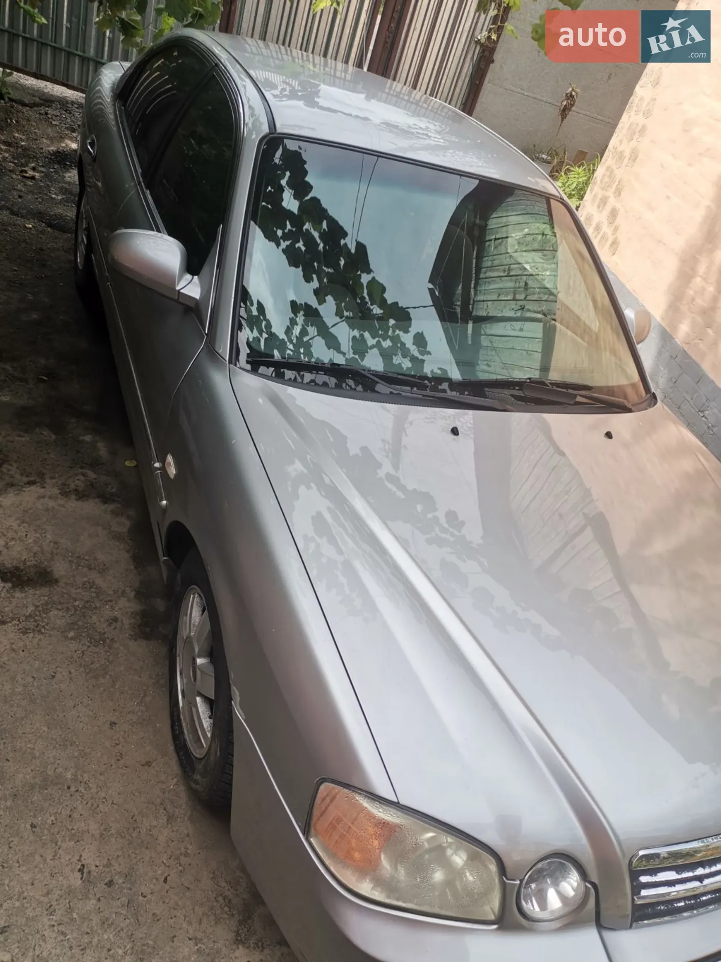 Kia Magentis, 2004