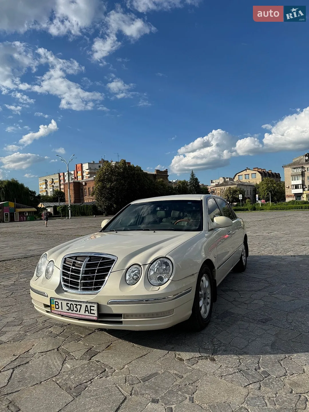 Kia Opirus, 2005