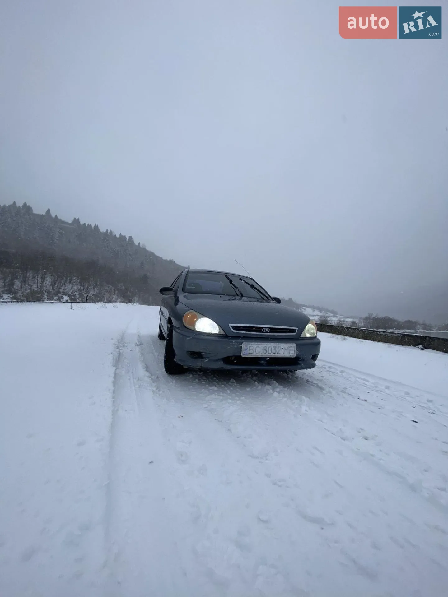 Kia Rio, 2001