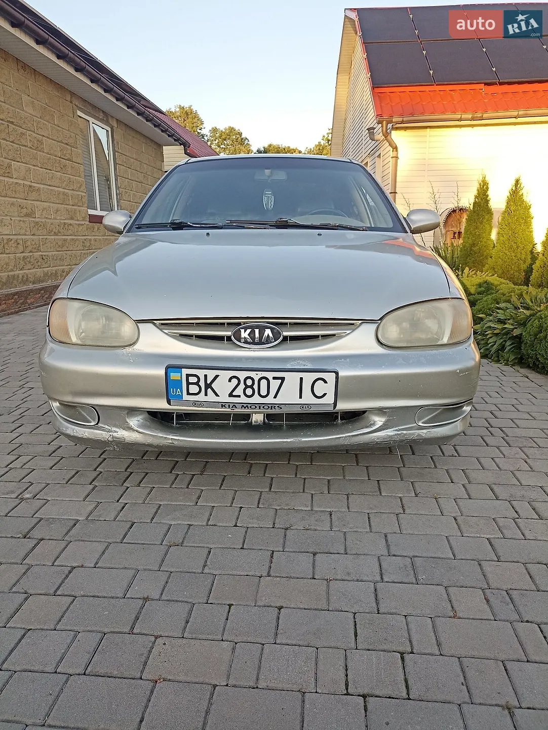 Kia Sephia, 2000